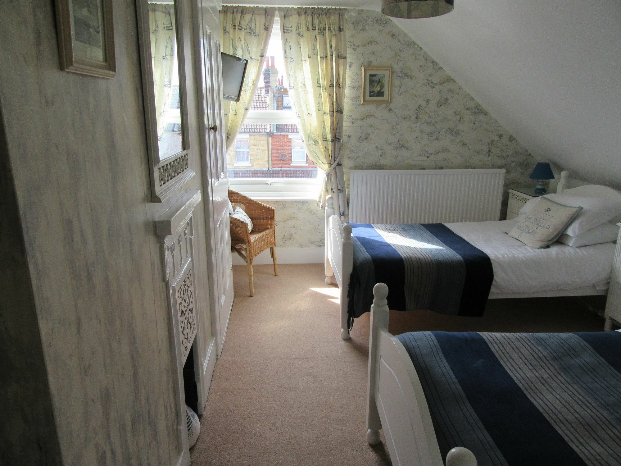 The Langtons Hotel Eastbourne Bagian luar foto