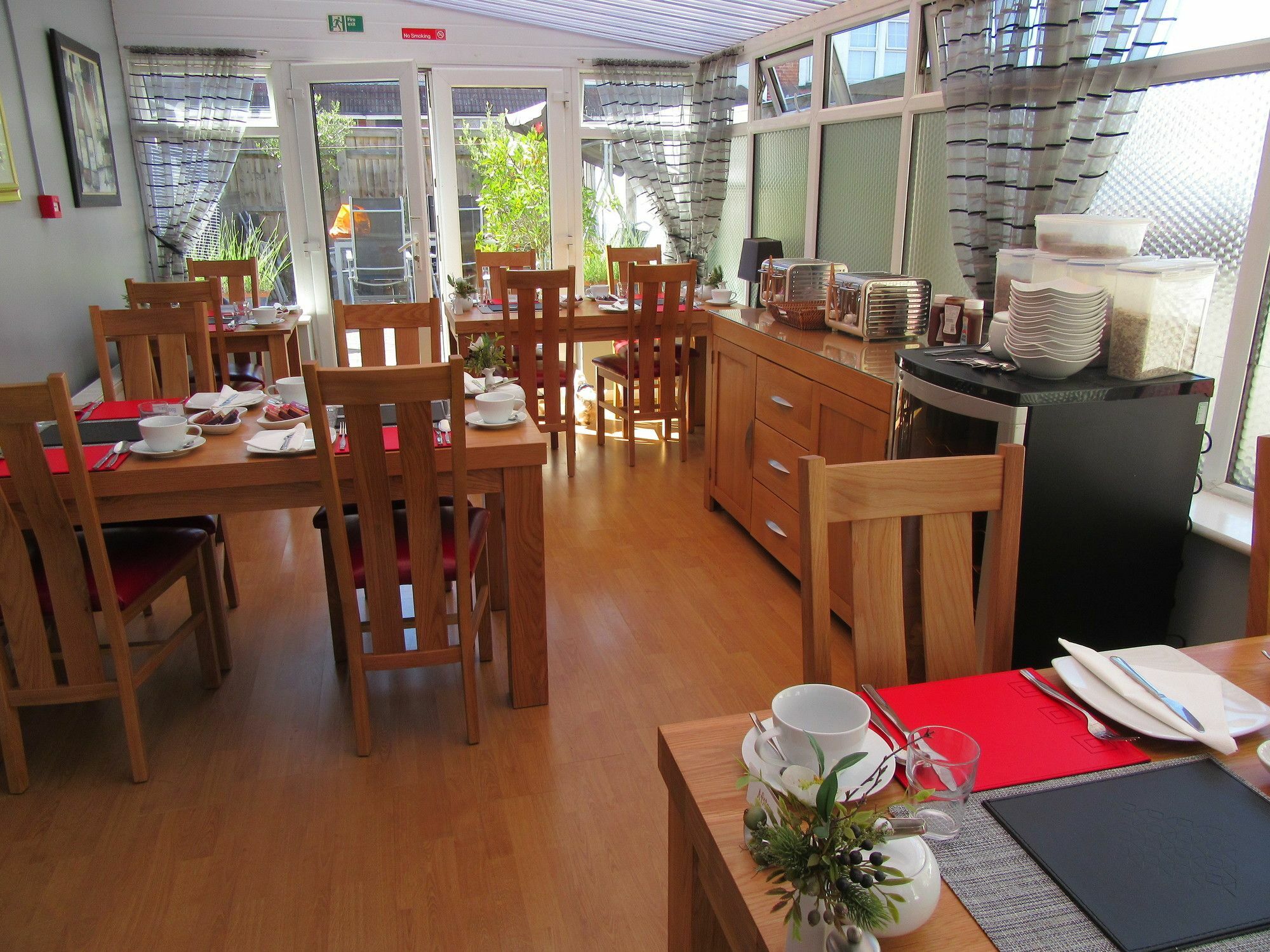 The Langtons Hotel Eastbourne Bagian luar foto