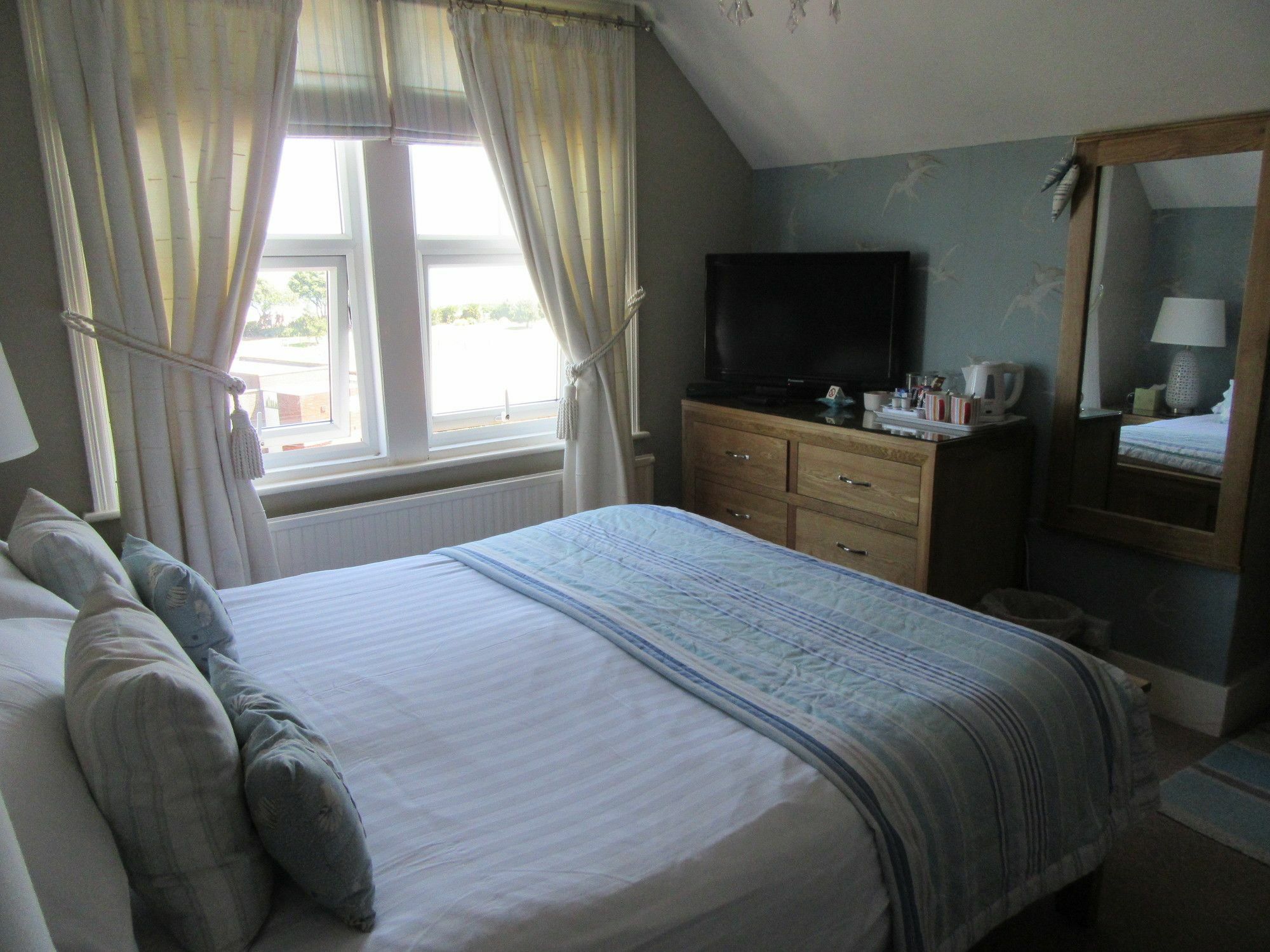 The Langtons Hotel Eastbourne Bagian luar foto