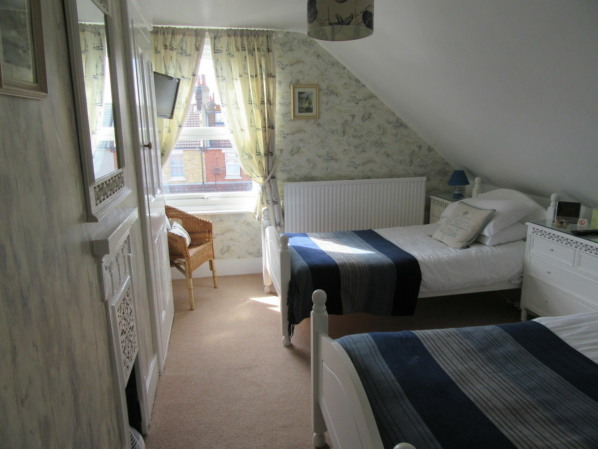 The Langtons Hotel Eastbourne Bagian luar foto